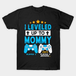 I Leveled Up To Mommy 2024 Gaming Soon To Be Mom 2024 T-Shirt